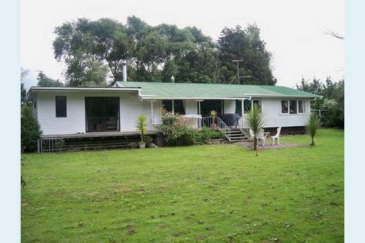 PUKEKOHE: PRICE REDUCED TO $800,000