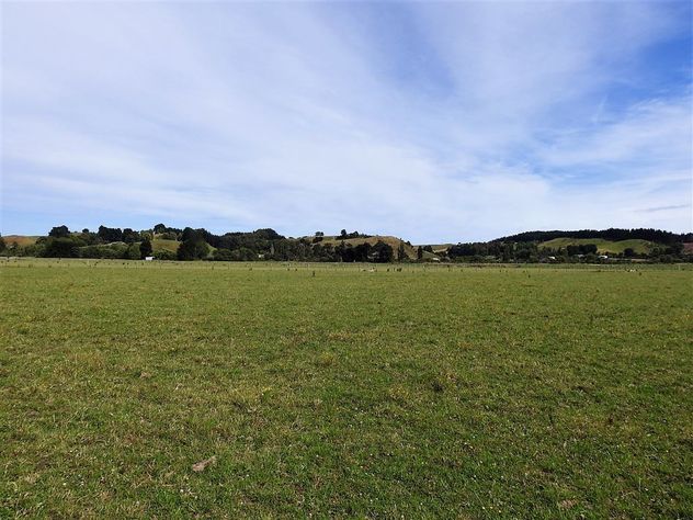 Bare land Block. 28.47 Hectares (70 acres )