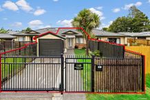 Urgent Sell - .Freehold First Home In Central ...