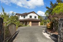 Big home with spectacular views.