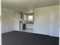 Tidy 2 Bedroom Unit