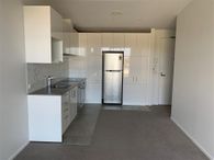 Well Located 1 Bedroom Apartment
