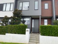 Beachlands - Ideally Located Townhouse