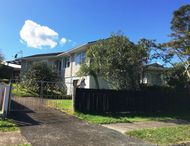 Renovated 4 Rooms Manurewa House with Lawns